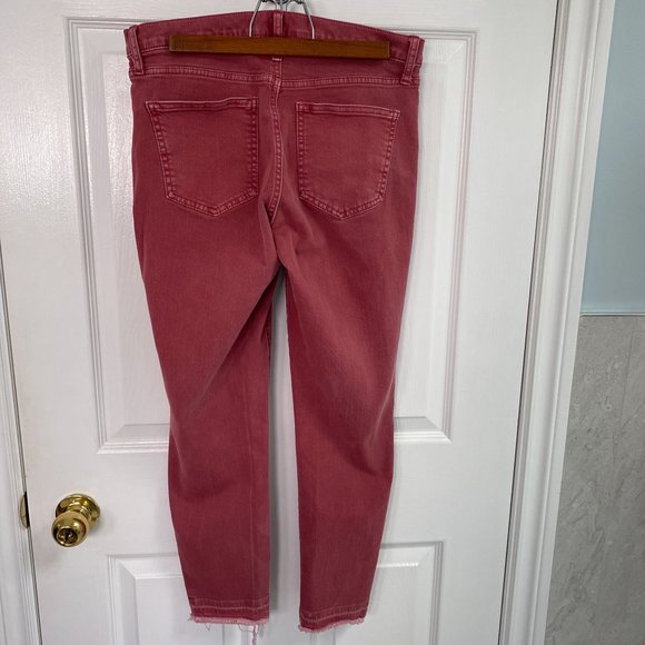 3/$30 ♥ GAP 1969 True Skinny Jeans Wild Rose Distressed Hem Size 29R - Picture 6 of 12